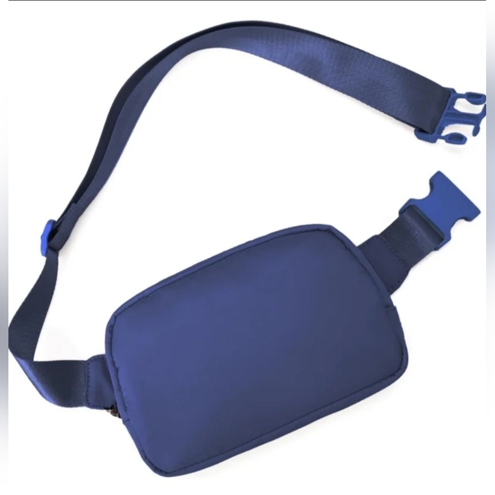 Waterproof Mini Belt Bag Fanny Pack Crossbody bags with 3-Zipper Pockets